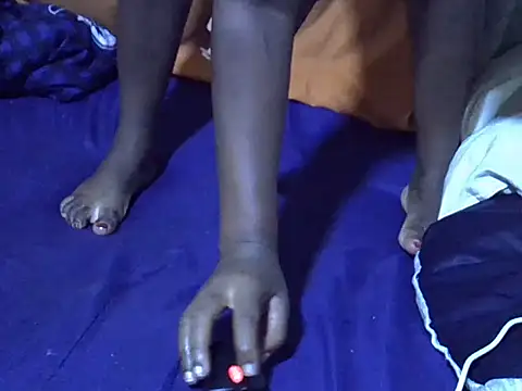 Babyonboard12 online show from April 10, 12:49 am