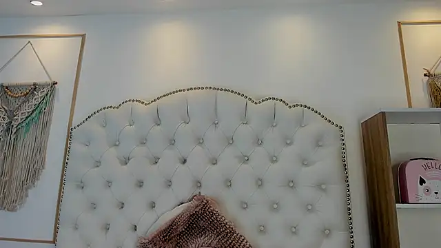 Snapshot of Sara_funy chatting on May 7, 11:26 am Sara funy online show from May 7, 11:26 am