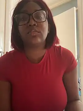 Snapshot of sweetzberri2 chatting on March 3, 2:56 pm sweetzberri2 online show from March 3, 2:56 pm