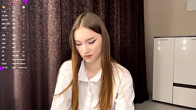 NuDonzze online show from March 25, 6:47 pm