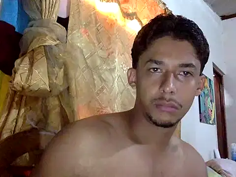 Snapshot of keduzape chatting on April 30, 3:29 pm keduzape online show from April 30, 3:29 pm