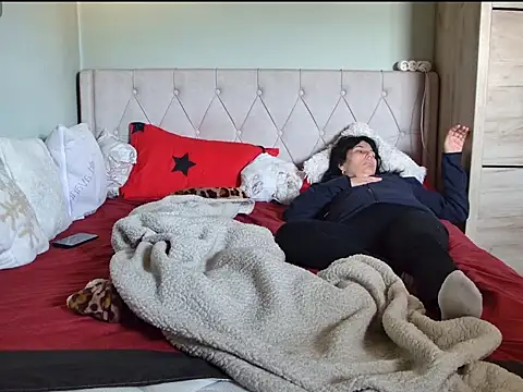 Snapshot of tess1980 chatting on March 3, 8:42 am tess1980 online show from March 3, 8:42 am