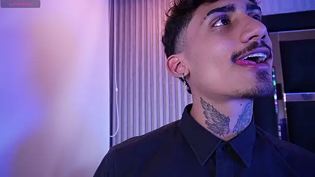 Dark Eros  online show from April 13, 3:34 am