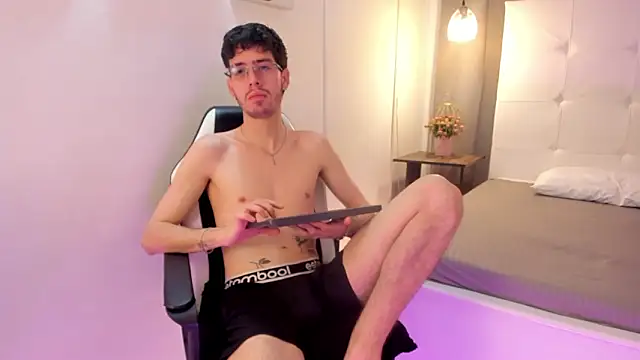 Jason 23   online show from March 1, 1:35 pm