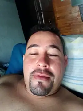 Snapshot of stivengaviria chatting on February 26, 1:54 pm stivengaviria online show from February 26, 1:54 pm