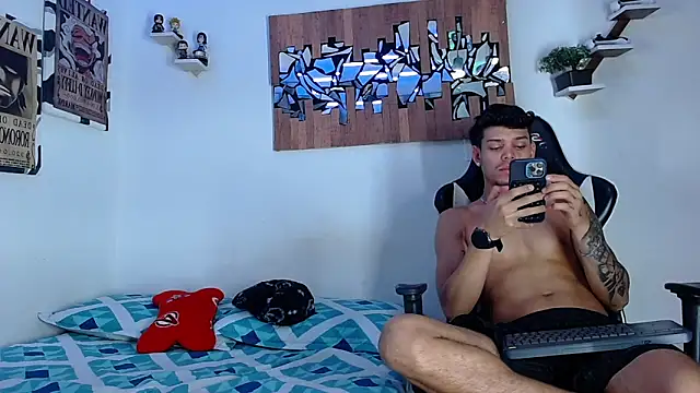 AdamsDvi online show from April 14, 2:12 pm