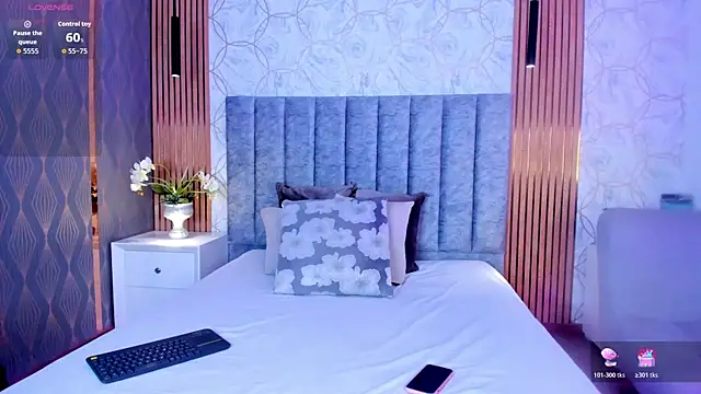 Snapshot of SofiiCruz chatting on May 27, 7:11 pm SofiiCruz online show from May 27, 7:11 pm