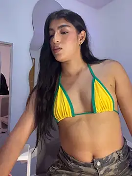 Snapshot of Misty-kat chatting on May 2, 7:08 pm Misty-kat online show from May 2, 7:08 pm