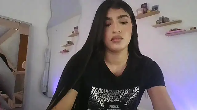 Snapshot of Misty-kat chatting on May 5, 5:43 pm Misty-kat online show from May 5, 5:43 pm