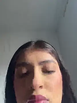 Snapshot of Misty-kat chatting on May 29, 9:02 pm Misty-kat online show from May 29, 9:02 pm