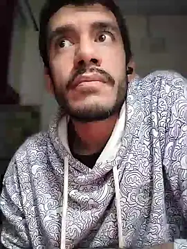 Snapshot of Lorcas_CharlyUC chatting on May 9, 1:44 am Lorcas CharlyUC online show from May 9, 1:44 am