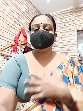 Snapshot of Rashmi_89 chatting on June 7, 11:14 am Rashmi 89 online show from June 7, 11:14 am