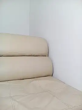 TinnaPeyton online show from March 2, 7:43 pm