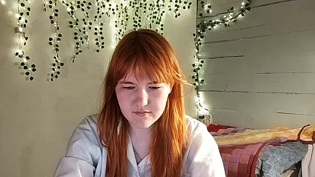 DinaFirebird online show from April 7, 4:13 am