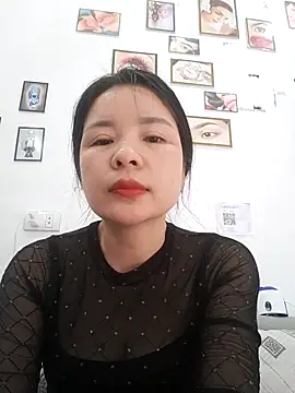 Snapshot of Ivy_Trix2 chatting on March 3, 3:01 am Ivy Trix2 online show from March 3, 3:01 am