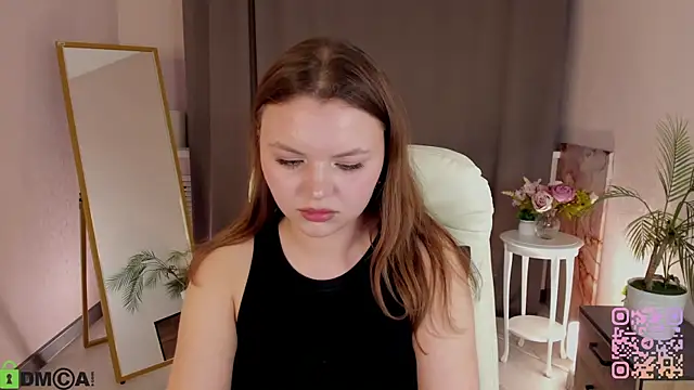Snapshot of serinella_ chatting on May 4, 12:34 pm serinella online show from May 4, 12:34 pm