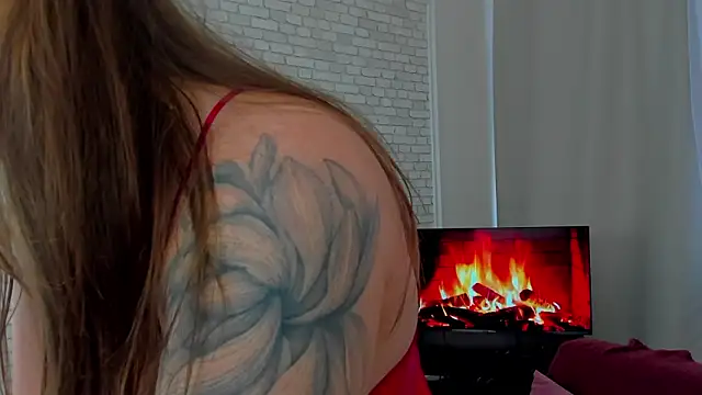 EmilyBlazee online show from March 6, 2:24 pm