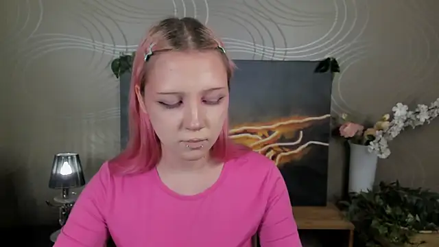 Snapshot of LinMagpuri chatting on February 26, 12:04 pm LinMagpuri online show from February 26, 12:04 pm