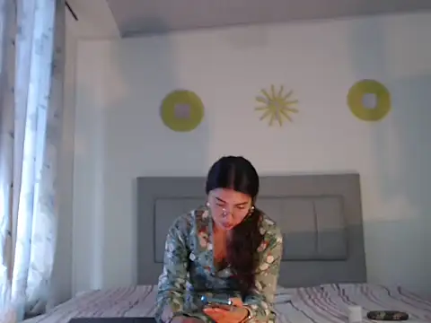 Snapshot of Julietaamado chatting on May 18, 1:39 pm Julietaamado online show from May 18, 1:39 pm