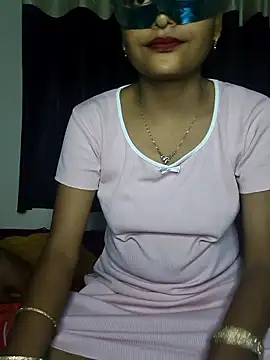 Sweet Cpl  online show from May 24, 3:28 pm
