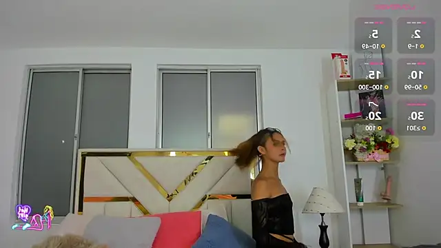 Snapshot of Angela_Garciaa chatting on June 2, 8:11 pm Angela Garciaa online show from June 2, 8:11 pm