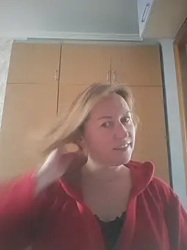 ChristinaYork online show from April 15, 2:02 pm