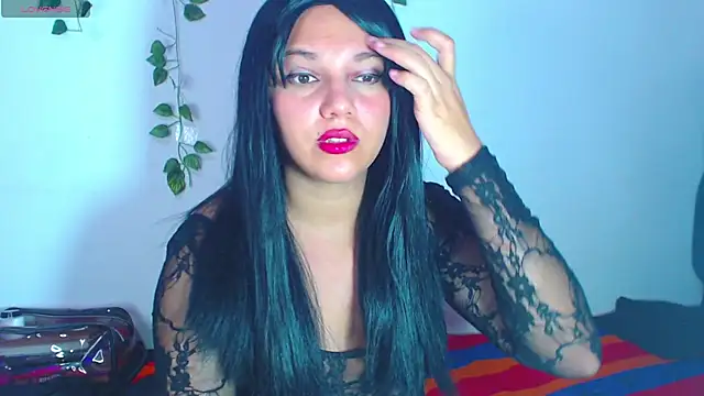 Snapshot of aurora_bela chatting on May 6, 3:35 am aurora bela online show from May 6, 3:35 am