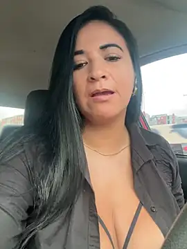 Snapshot of sky_col chatting on April 15, 7:58 pm sky col online show from April 15, 7:58 pm