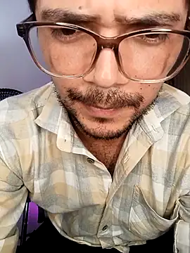 ritzabeth daniel online show from April 9, 2:33 am