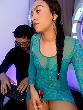Snapshot of ritzabeth_daniel chatting on April 21, 2:26 am ritzabeth daniel online show from April 21, 2:26 am