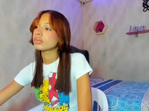 Snapshot of stefanny_vv chatting on February 28, 3:24 pm stefanny vv online show from February 28, 3:24 pm