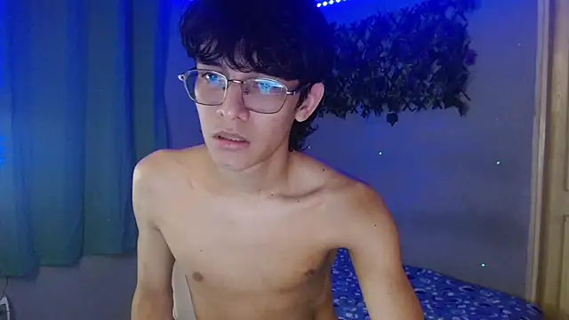 noah millerx online show from March 21, 8:19 am