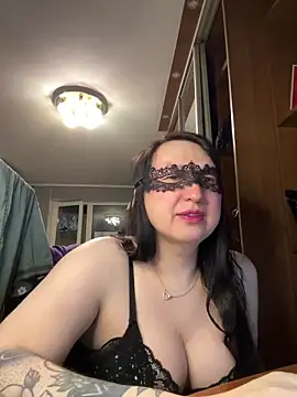 EvaBeautyXx online show from April 10, 9:41 pm