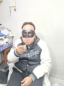 UrsoBissexualPauGrosso online show from May 13, 3:37 am