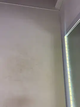 Maddie 7 online show from April 18, 2:37 am