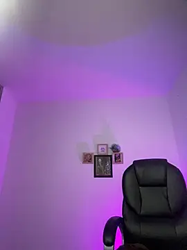 Doll Channelx online show from March 6, 12:29 am