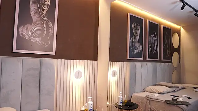 TianBrooks online show from April 7, 6:25 am