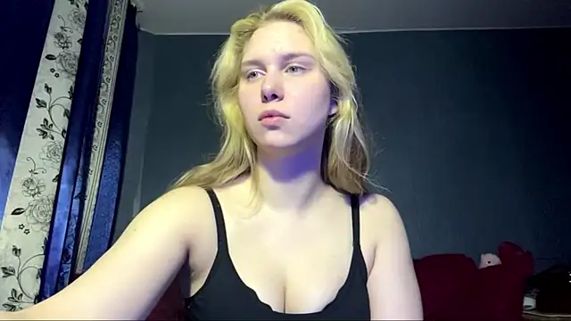 ShariLappas online show from April 4, 7:22 pm