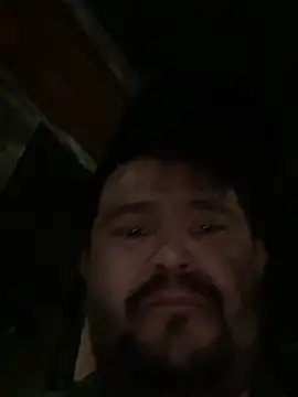 Snapshot of TioLukas69 chatting on March 2, 5:19 am TioLukas69 online show from March 2, 5:19 am