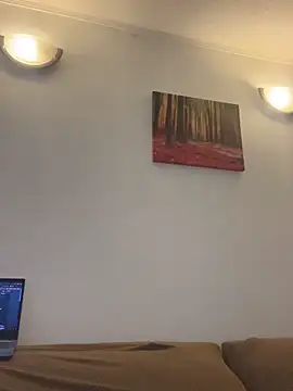 Snapshot of WHITEWOMEN_2 chatting on March 3, 12:50 am WHITEWOMEN 2 online show from March 3, 12:50 am