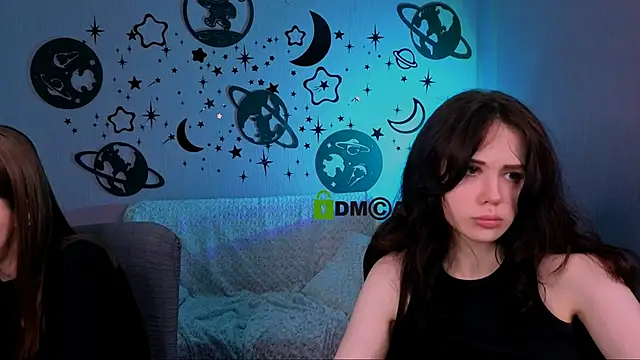 Snapshot of chloe_ley chatting on June 21, 10:56 pm chloe ley online show from June 21, 10:56 pm