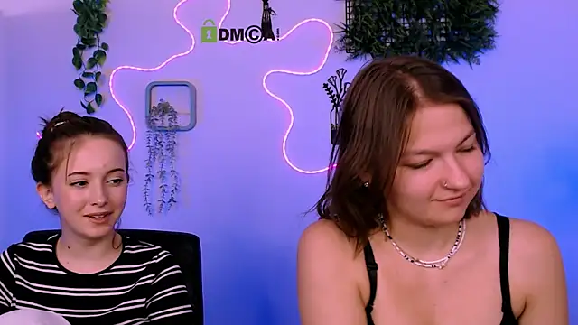 Snapshot of chloe_ley chatting on July 28, 11:17 am chloe ley online show from July 28, 11:17 am