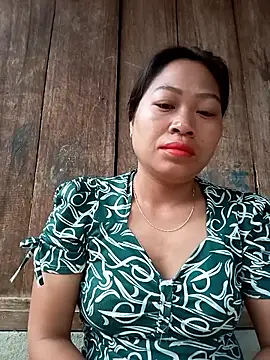 Snapshot of Mizu-hotshow chatting on May 17, 11:23 pm Mizu-hotshow online show from May 17, 11:23 pm