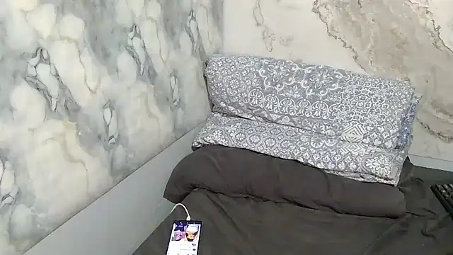 HottestEbonyBitch online show from April 7, 5:57 pm