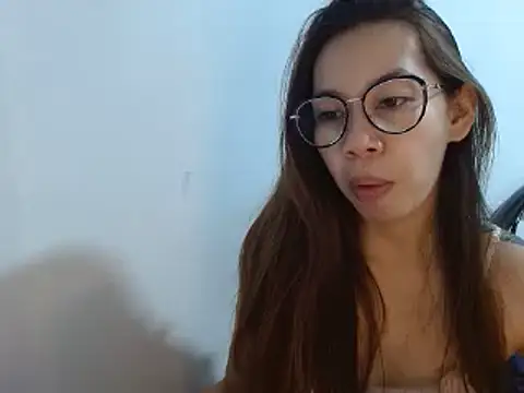 Aira AsianHottie online show from March 2, 5:20 pm