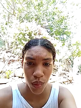 ginevere 20 online show from April 5, 7:44 pm