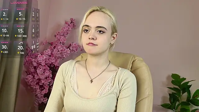 Bambi Bloom online show from March 22, 5:44 am