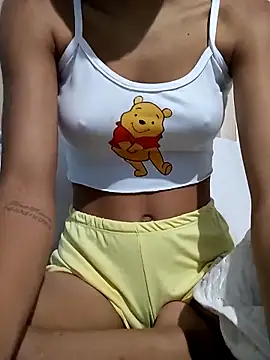 Snapshot of Carolsehila002 chatting on March 3, 12:22 pm Carolsehila002 online show from March 3, 12:22 pm