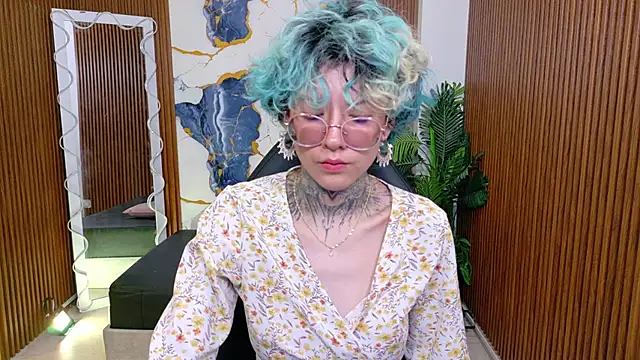 Snapshot of Lyra_tay chatting on May 27, 8:06 pm Lyra tay online show from May 27, 8:06 pm