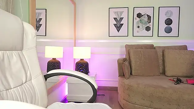 MandyCollins online show from March 20, 11:37 am